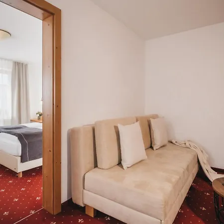 Vier Jahreszeiten By Vaya Inkl Zell Am See-kaprun Sommerkarte Hotel 4*