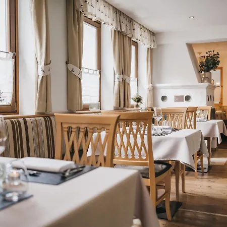 Vier Jahreszeiten By Vaya Inkl Zell Am See-kaprun Sommerkarte Hotel