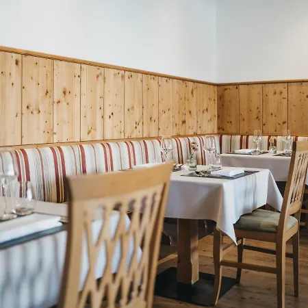 Vier Jahreszeiten By Vaya Inkl Zell Am See-kaprun Sommerkarte Hotel 4*