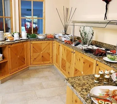 Szálloda Vier Jahreszeiten By Vaya Inkl Zell Am See-kaprun Sommerkarte