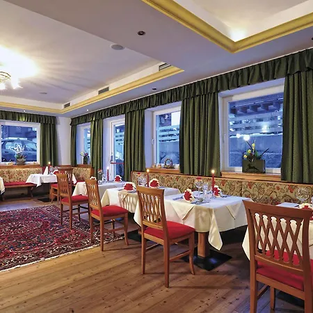 Vier Jahreszeiten By Vaya Inkl Zell Am See-kaprun Sommerkarte Hotel Kaprun