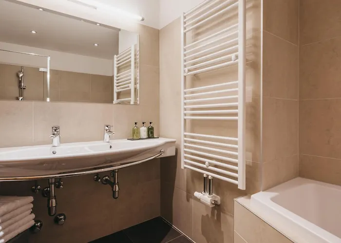 Vier Jahreszeiten By Vaya Inkl Zell Am See-kaprun Sommerkarte 4* Kaprun