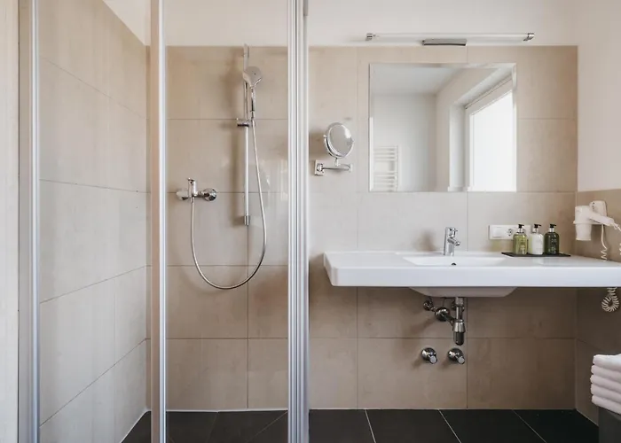 Vier Jahreszeiten By Vaya Inkl Zell Am See-kaprun Sommerkarte Hotel