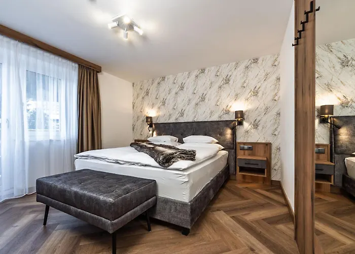Vier Jahreszeiten Otel Kaprun
