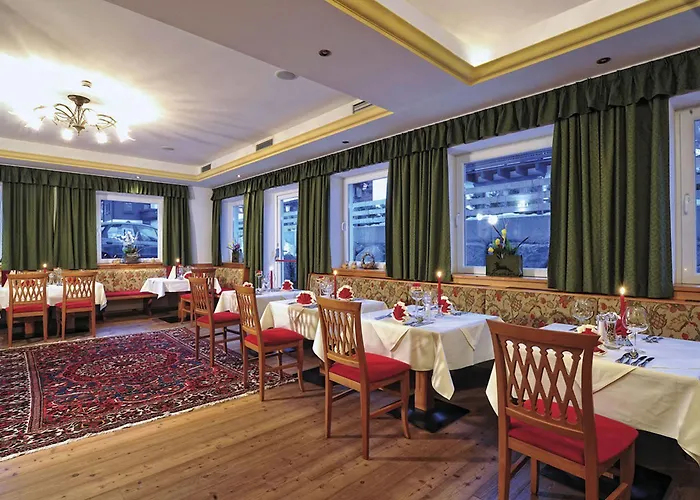 Vier Jahreszeiten Otel Kaprun